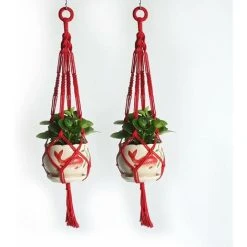 GDRHVFD Pack Of 2 Macrame Plant Hangers, Handmade Cotton Rope Hanging Planters, Flower Pot Holders, Indoor Plant Hangers - Red